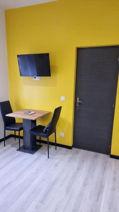 L'Elegance 001 Apartment ก็องเบร ภายนอก รูปภาพ